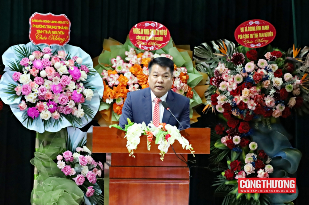 Media\2_TH1029\FolderFunc\202603\Images/le-cong-bo-quyet-dinh-sap-nhap-va-doi-ten-thanh-truong-cao-dang-ky-thuat-cong-nghe-viet-duc-694dfde8a6a3b-20260318084744-e.jpg